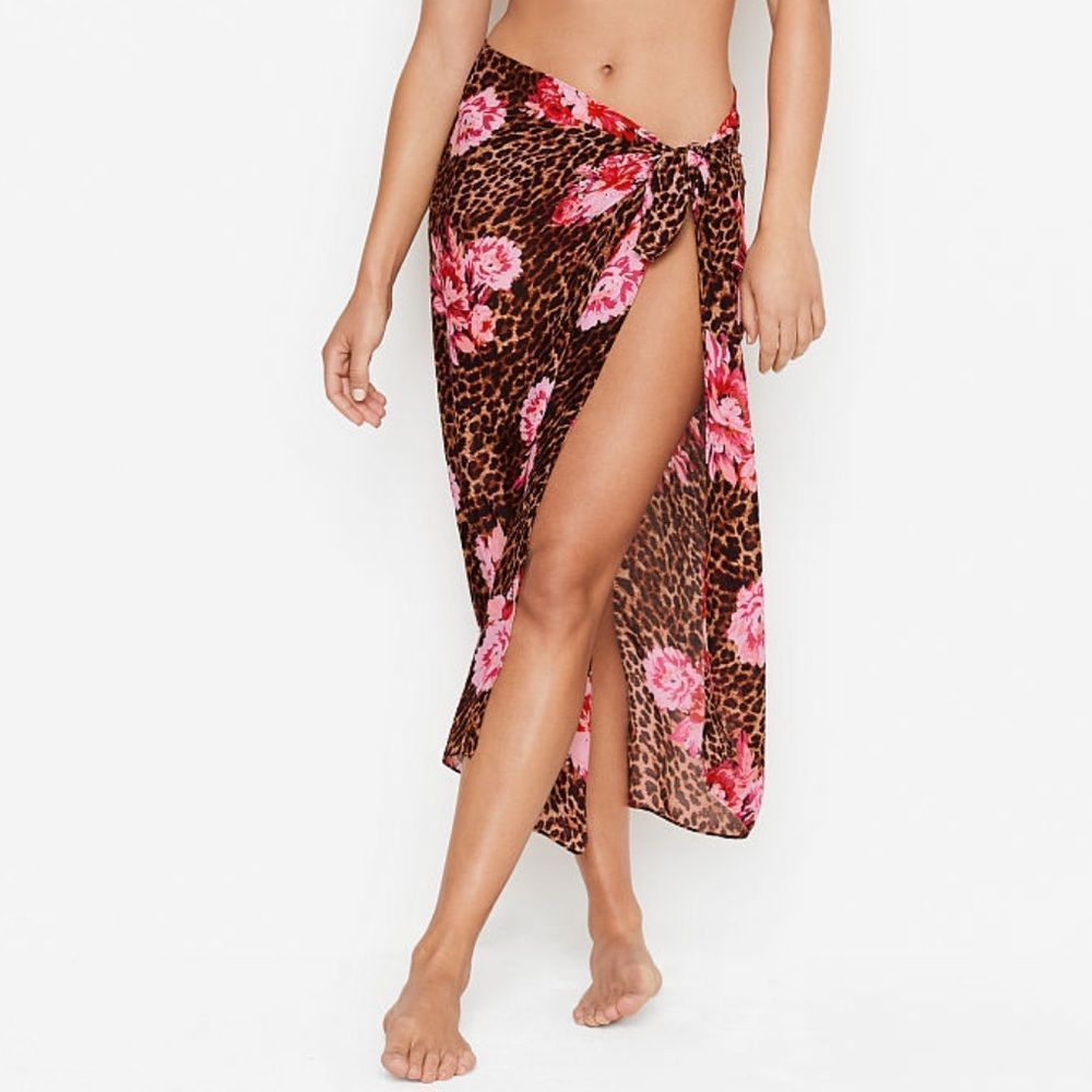 🔥 Mix & Match 2/$40 🔥 VICTORIA'S SECRET Sarong Cover-up